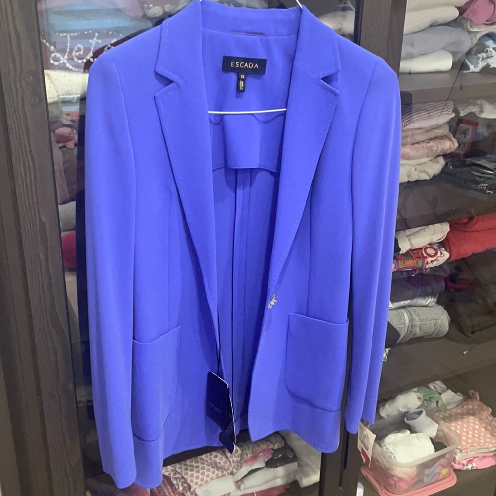 Escada blazer
